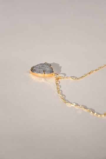PEDRA PENDANT NECKLACE