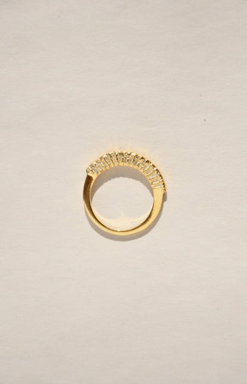 GOLD ARCH RING