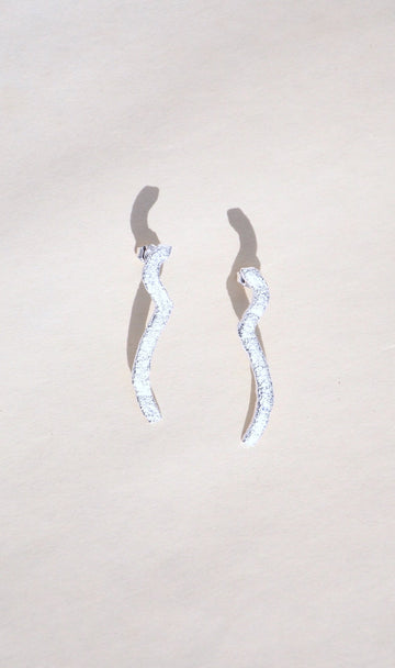 SILVER SQUIGGLE EARRINGS