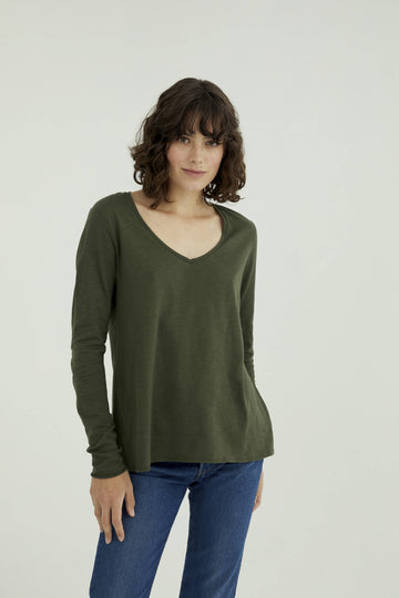 Long Sleeves T-shirt Esterella V-Neck, Rifle Green