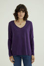 Long Sleeves T-shirt Esterella V-Neck, Crown Jewel