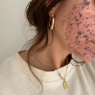 Maschera & Scrub viso con estratto secco di vinacce di uva Barbera