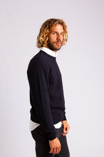 Crew Neck sweater with a fisherman plait pattern