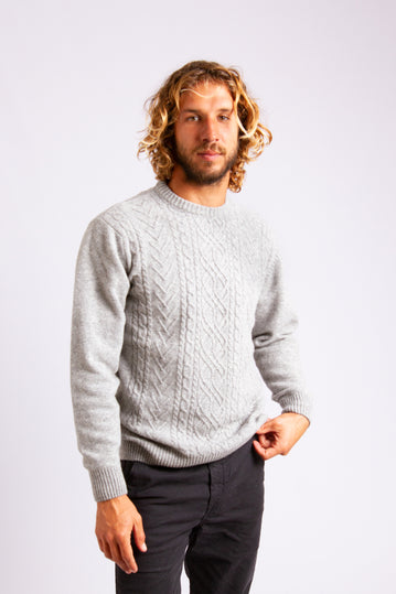 Crew Neck sweater with a fisherman plait pattern