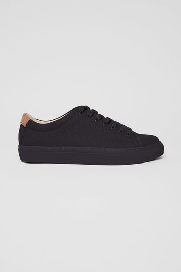 R-KIND TRAINER - MERCURY BLACK GRAINED